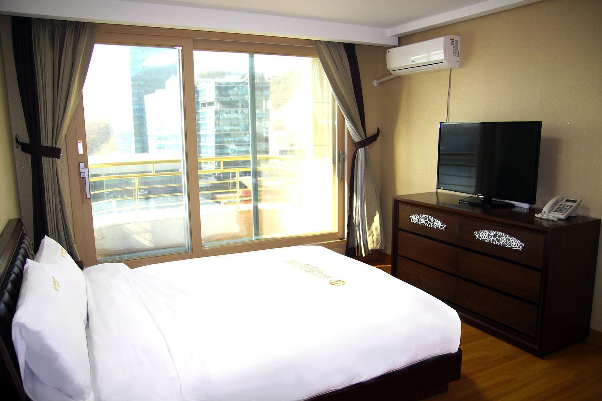 Geoje Ocean Hotel Eksteriør billede