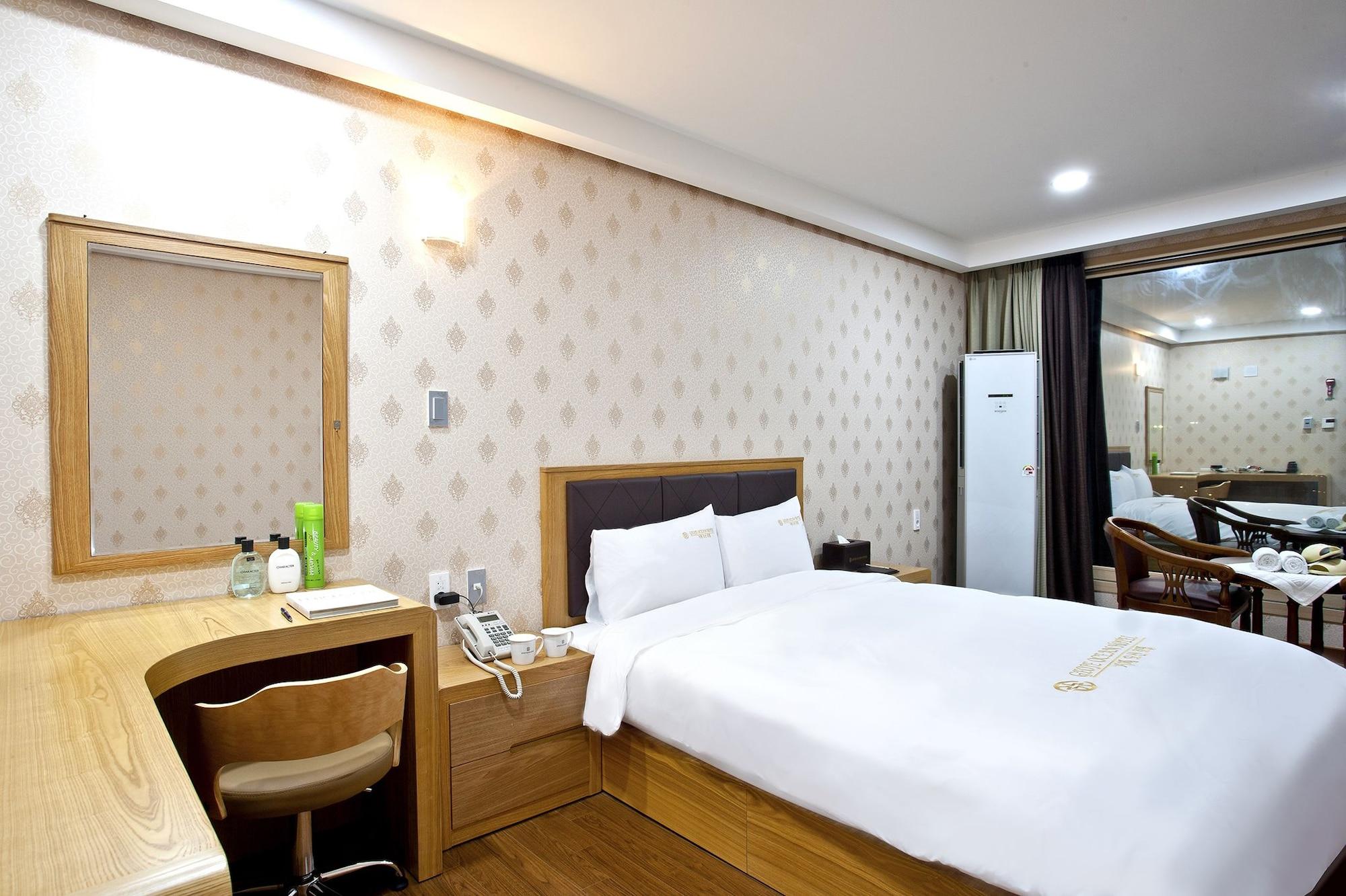 Geoje Ocean Hotel Eksteriør billede