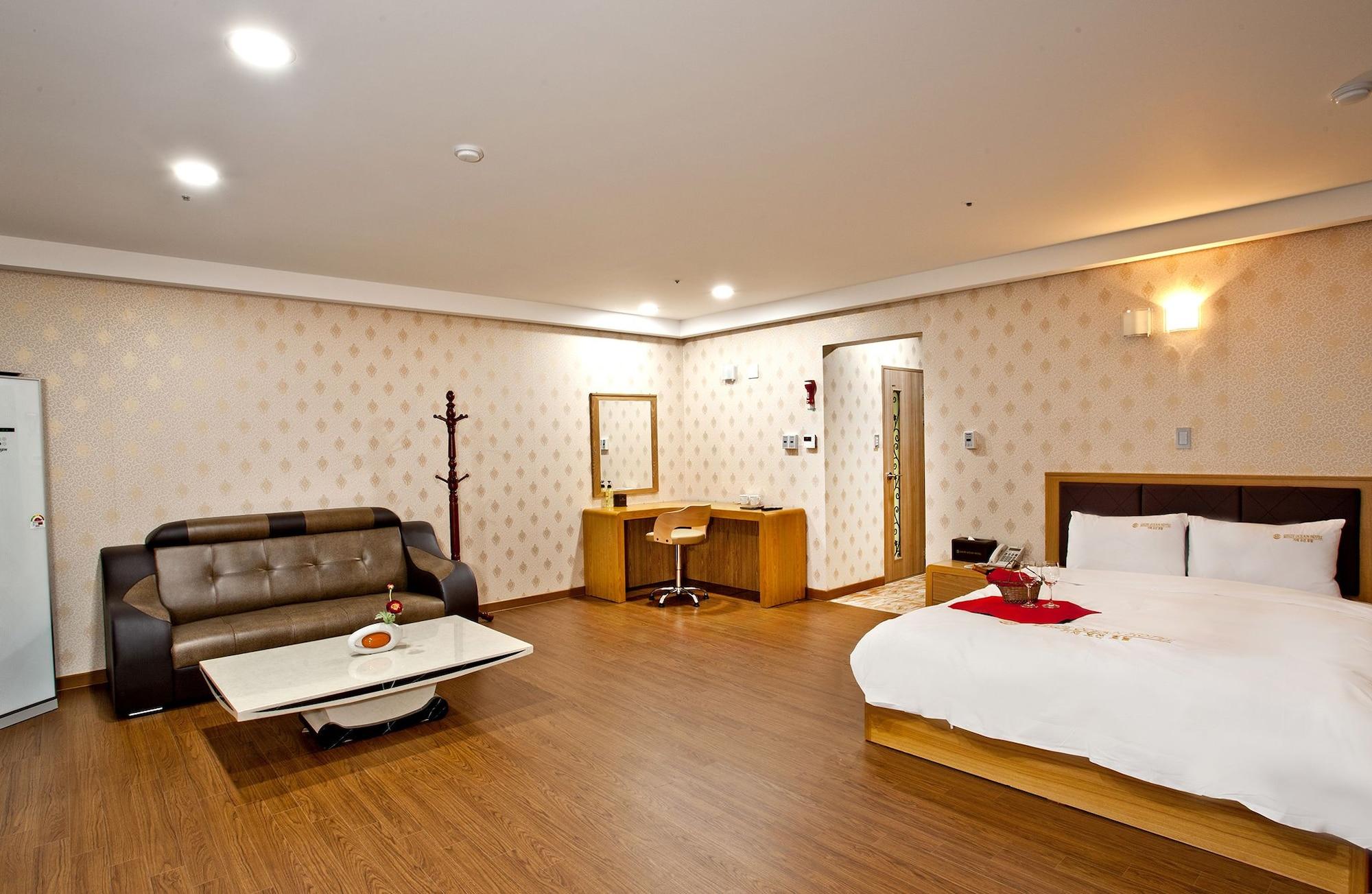 Geoje Ocean Hotel Eksteriør billede